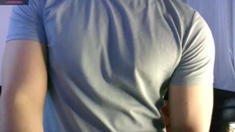 ZohanMohamed online show from February 19, 2025, 8:22 am