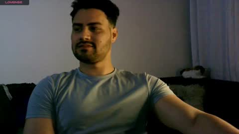 ZohanMohamed online show from February 28, 2025, 4:43 am