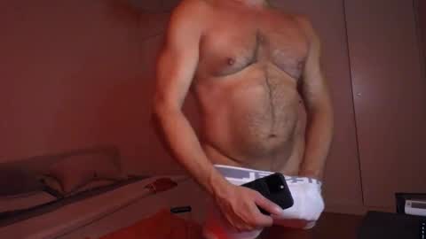 Snapshot of zoomdue chatting on November 9, 2025, 6:23 am Velesk online show from November 9, 2025, 6:23 am