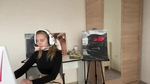 Hi Im Peggy 18 years old online show from September 10, 2025, 1:44 pm