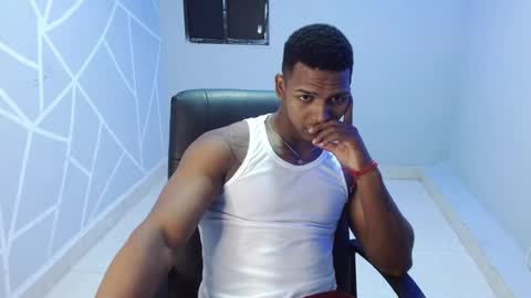 Snapshot of zoriel_derox chatting on April 4, 2026, 11:51 am Zoriel online show from April 4, 2026, 11:51 am