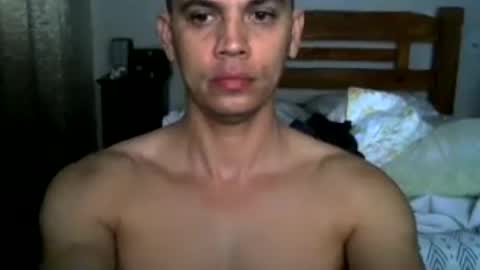 Snapshot of zoro_00 chatting on July 17, 2026, 11:50 am zoro_00 online show from July 17, 2026, 11:50 am