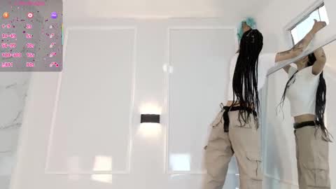 Violeta online show from March 24, 2026, 11:48 am