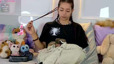 Violeta online show from May 26, 2026, 12:56 pm