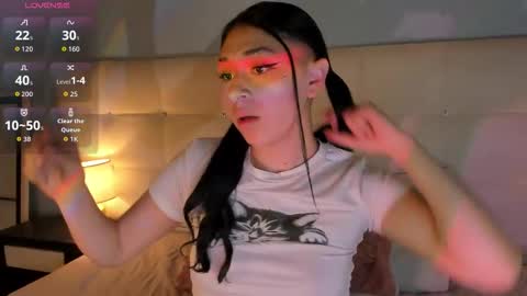 cintya kors online show from September 11, 2025, 2:44 am