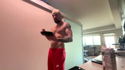 Snapshot of zuko_zen69 chatting on January 18, 2025, 5:48 pm Zuko online show from January 18, 2025, 5:48 pm