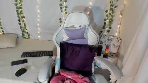 Snapshot of zulemars chatting on October 22, 2025, 4:13 am zulemars online show from October 22, 2025, 4:13 am