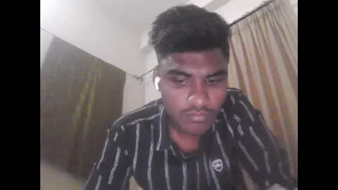 Snapshot of zulfiqer77 chatting on February 13, 2025, 9:30 am zulfiqer77 online show from February 13, 2025, 9:30 am