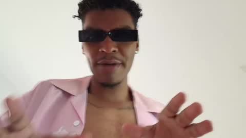 Snapshot of zuluflame chatting on October 4, 2025, 2:26 pm Marcelo Torres online show from October 4, 2025, 2:26 pm