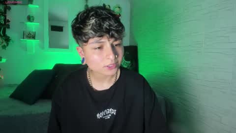 Snapshot of zuryramirez_ chatting on October 11, 2025, 9:46 pm Zury Ramirez online show from October 11, 2025, 9:46 pm