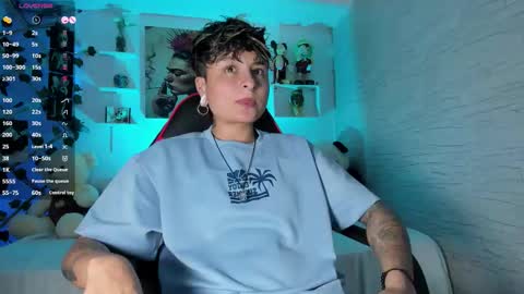 Snapshot of zuryramirez_ chatting on November 2, 2025, 9:28 pm Zury Ramirez online show from November 2, 2025, 9:28 pm