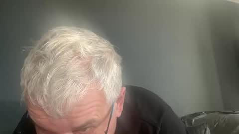 zwickauer1969 online show from October 21, 2025, 7:31 am