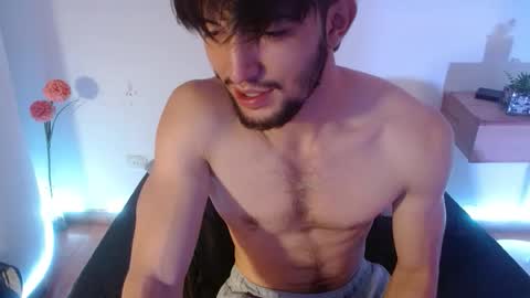 Snapshot of zyon_benet1 chatting on September 10, 2025, 1:22 pm Zyon online show from September 10, 2025, 1:22 pm