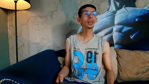 Zyro Nigth online show from November 21, 2025, 5:11 pm