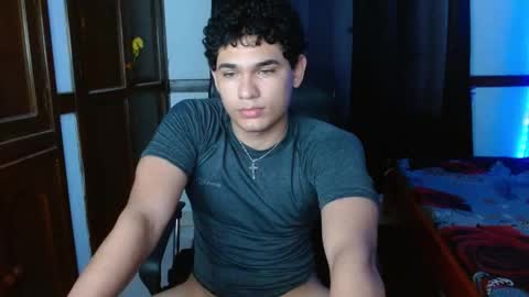 antonio felipe online show from November 17, 2025, 11:32 pm