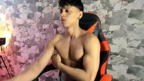 Snapshot of zyzz_1812 chatting on June 29, 2026, 3:45 pm zyzz_1812 online show from June 29, 2026, 3:45 pm
