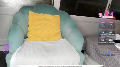 Snapshot of zzzbutterflyxxx chatting on February 26, 2026, 10:58 am Miss Carla online show from February 26, 2026, 10:58 am