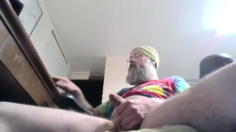 zzzzzbuzz online show from March 9, 2025, 5:22 am