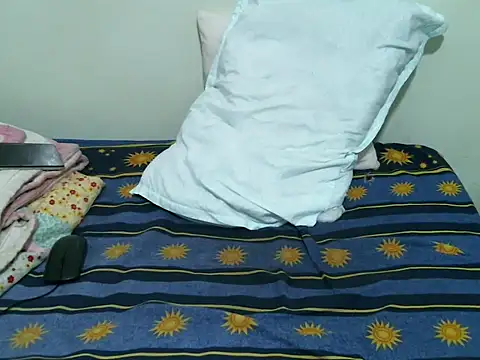 cutte aleeshaa online show from October 6, 2025, 8:12 am