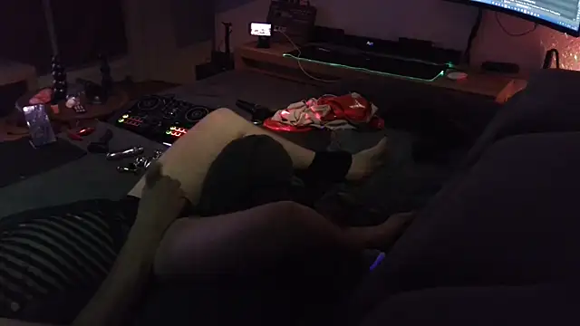 davidgntxxxxx online show from September 27, 2025, 5:12 am