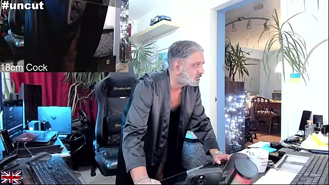 OnlineBossUK online show from October 18, 2025, 10:10 pm