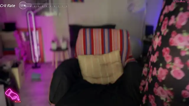 Snapshot of Mannarie_Madsinn chatting on December 28, 2024, 5:44 am Mannarie Madsinn online show from December 28, 2024, 5:44 am