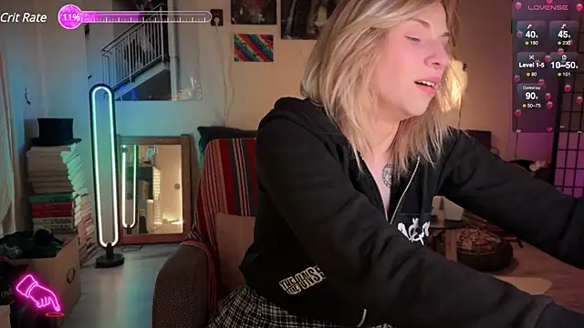 Snapshot of Mannarie_Madsinn chatting on December 30, 2024, 12:43 am Mannarie Madsinn online show from December 30, 2024, 12:43 am