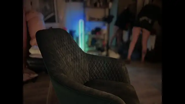 Snapshot of Mannarie_Madsinn chatting on September 25, 2025, 1:09 am Mannarie Madsinn online show from September 25, 2025, 1:09 am