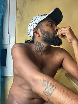 Snapshot of IviedWaster chatting on February 24, 2025, 11:52 pm IviedWaster online show from February 24, 2025, 11:52 pm