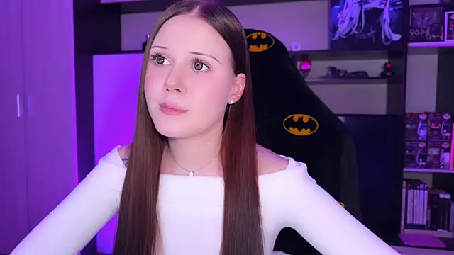 jasminevine online show from March 15, 2026, 10:27 pm