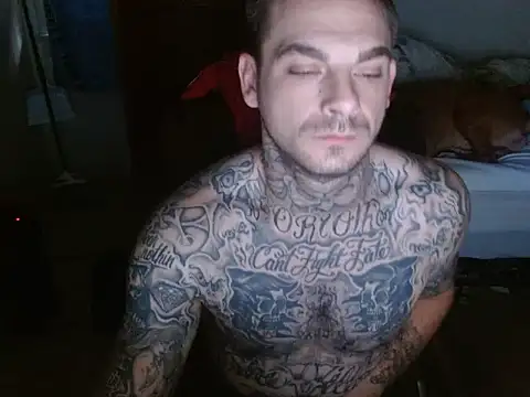 DADDY KANE8--- online show from October 29, 2025, 12:29 pm