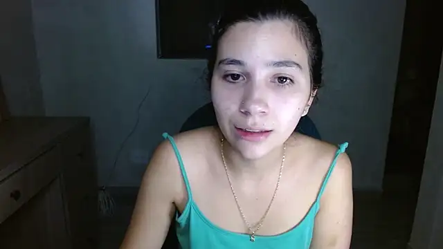 mia  lopez  online show from July 22, 2026, 5:10 am