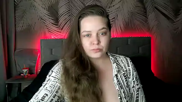 uliastar online show from January 11, 2025, 6:14 am