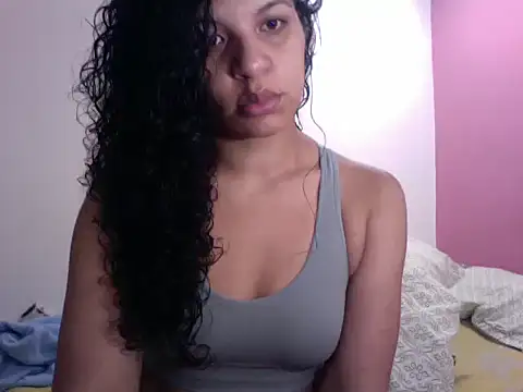 gatubelahot online show from January 6, 2025, 2:58 pm