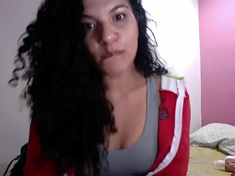 gatubelahot online show from January 7, 2025, 7:10 am