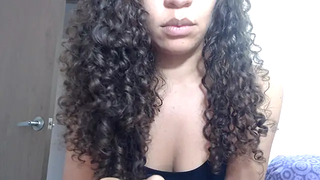 gatubelahot online show from March 18, 2025, 9:53 pm