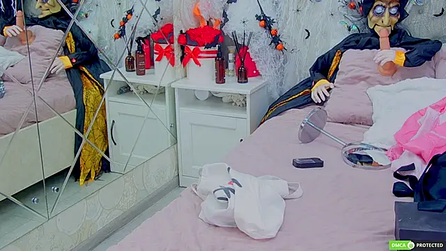 TinaBrook online show from October 20, 2025, 3:40 am