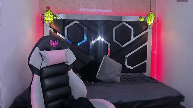 lilith nv online show from January 22, 2025, 11:12 am