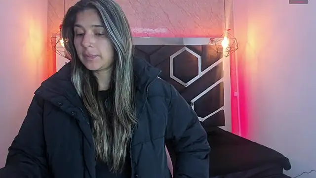 lilith nv online show from February 4, 2025, 11:27 am