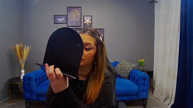 Katewalker  online show from January 10, 2025, 6:06 pm