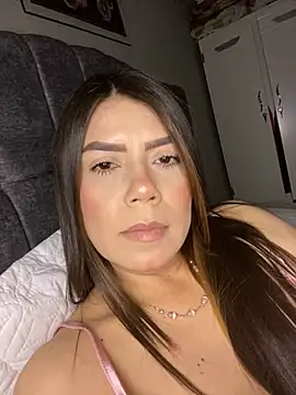 martina contreras online show from July 1, 2026, 7:10 am