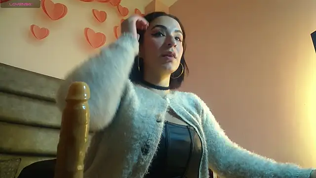 Snapshot of samanthaanderson_ chatting on January 8, 2025, 9:23 pm samanthaanderson online show from January 8, 2025, 9:23 pm