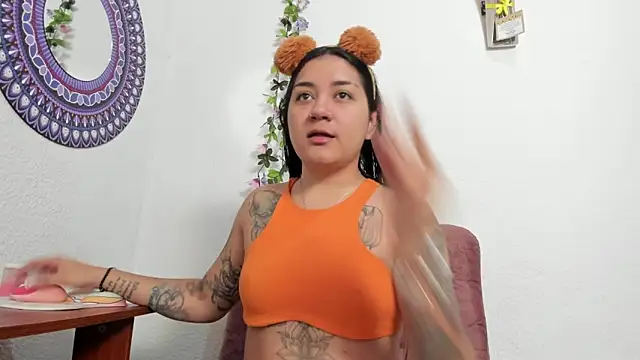 Hanna moore1 online show from January 16, 2025, 6:48 pm