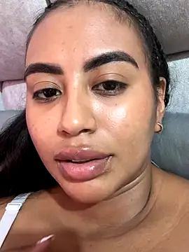 Snapshot of tracycum chatting on November 4, 2025, 7:57 pm tracycum online show from November 4, 2025, 7:57 pm