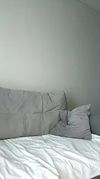 Mia Roxie online show from July 13, 2026, 3:09 am