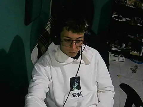 Snapshot of Jughead_16 chatting on November 8, 2025, 1:17 am Jughead 16 online show from November 8, 2025, 1:17 am