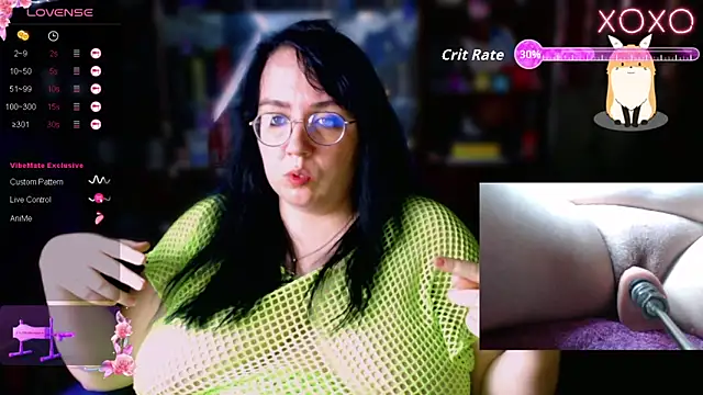 LeonaHarrison online show from October 28, 2025, 6:43 pm