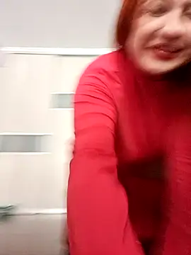 KiraXTender online show from January 1, 2025, 5:33 am