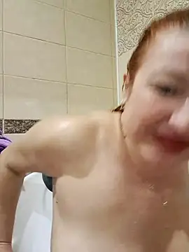 KiraXTender online show from February 14, 2025, 2:28 am