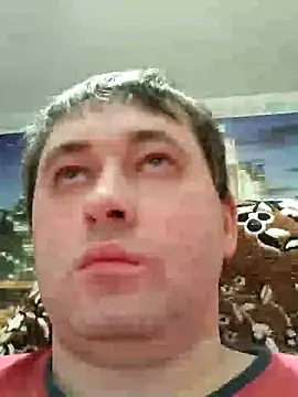 Snapshot of tores992 chatting on December 8, 2024, 2:39 am tores992 online show from December 8, 2024, 2:39 am